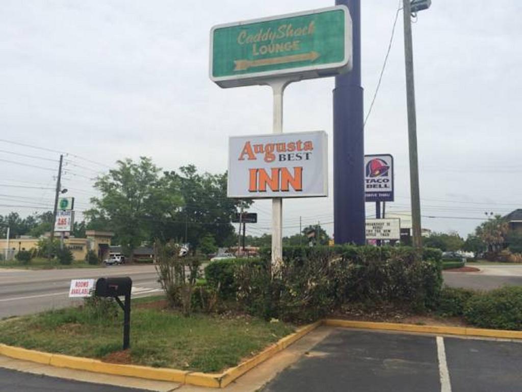 Augusta Best Inn エクステリア 写真